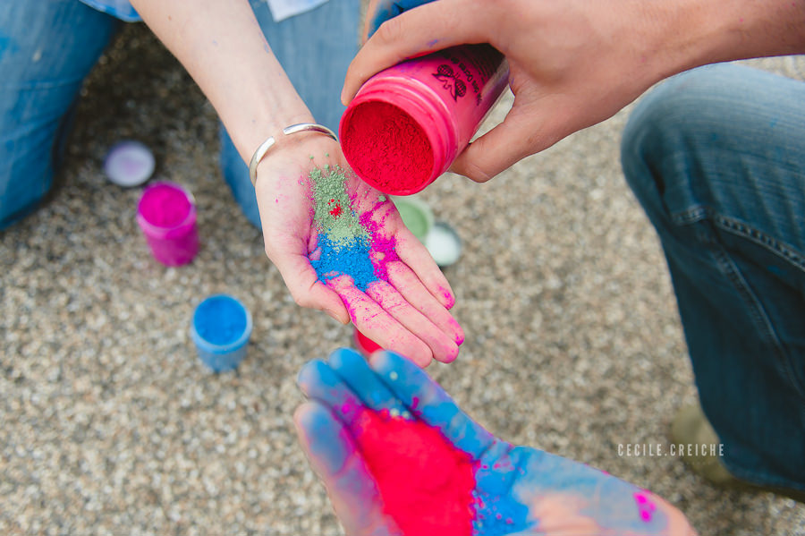 holi powder bio photo