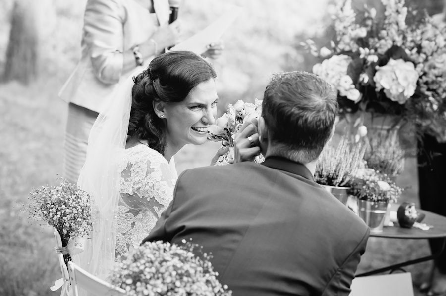 wedding-photographer-provence-gordes-oppede-57