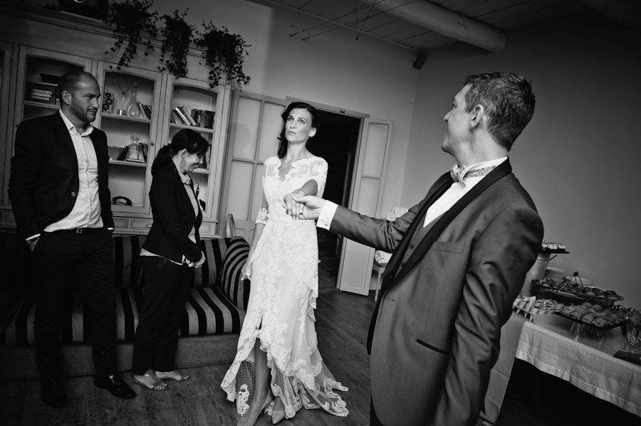 wedding-photographer-provence-gordes-oppede-87